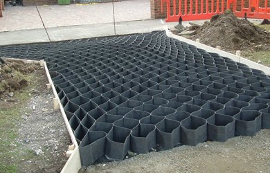 Terram geocell load platform for tree root protection driveway